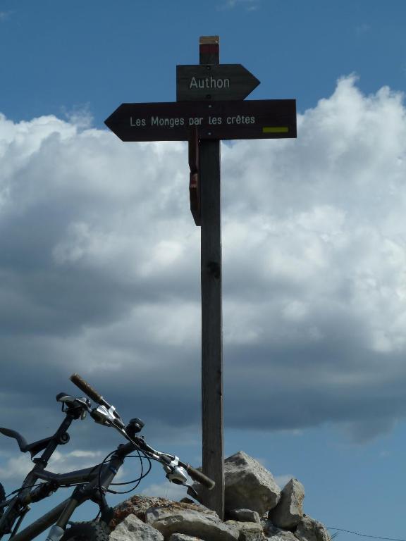 Gite Des Monges Sisteron Dış mekan fotoğraf